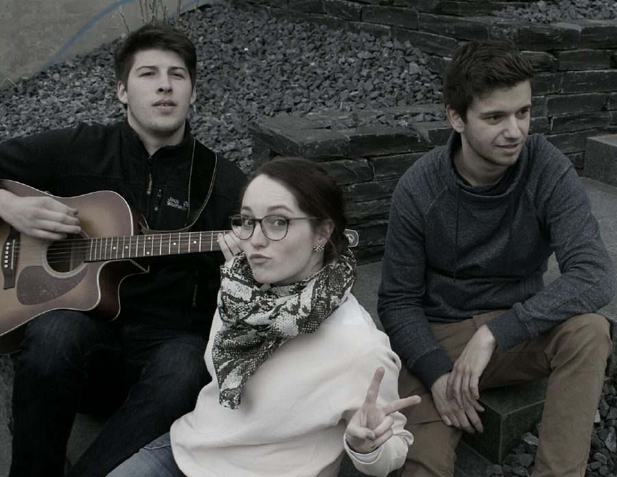 Die Band Handmade³ spielt am Sonntag, 30.7.17 auf dem Jakobstag 2017 - dem einzigen Zunftweinfest in Deutschland.