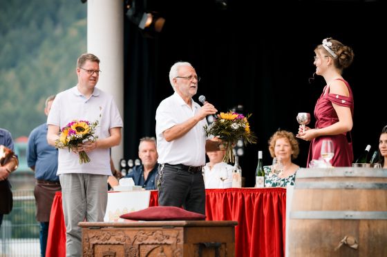 Krönung (Bild 9 von 13)