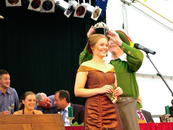 Krönung der Stadtweinkönigin